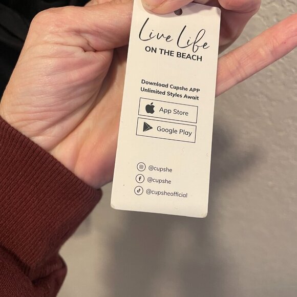 Cupshe Black Criss Cross and Mesh One Piece Swimsuit Large NWT - Picture 4 of 6